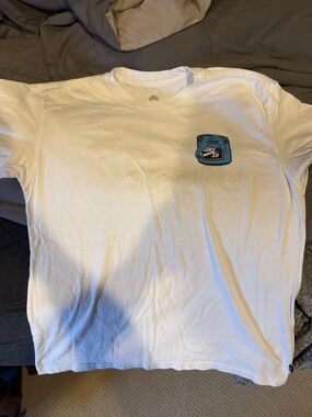 Nike SB men’s graphic tee